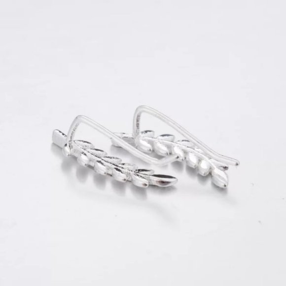 💎✨ Olive Branch Ear Climbers - Picture 5 of 5